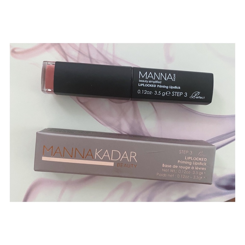 🌷 Liplocked Priming Lipstick 🌷